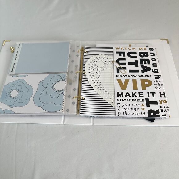 Theresa Collins Premade Scrapbook - White - Generic Theme - 3 Ring Style - Picture 6 of 10